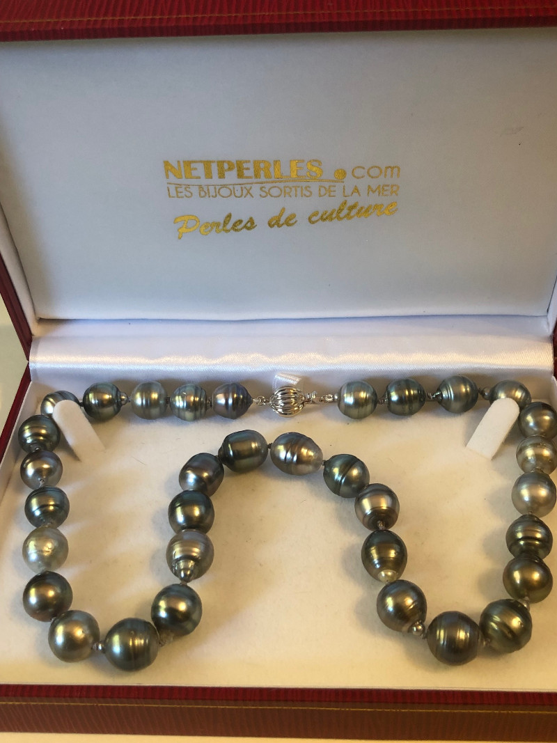 Collana di perle nere di Tahtiti barocche