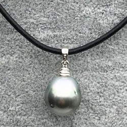 Pendente Argento 925 cuoio con perla di Tahiti barocca 10-11 mm